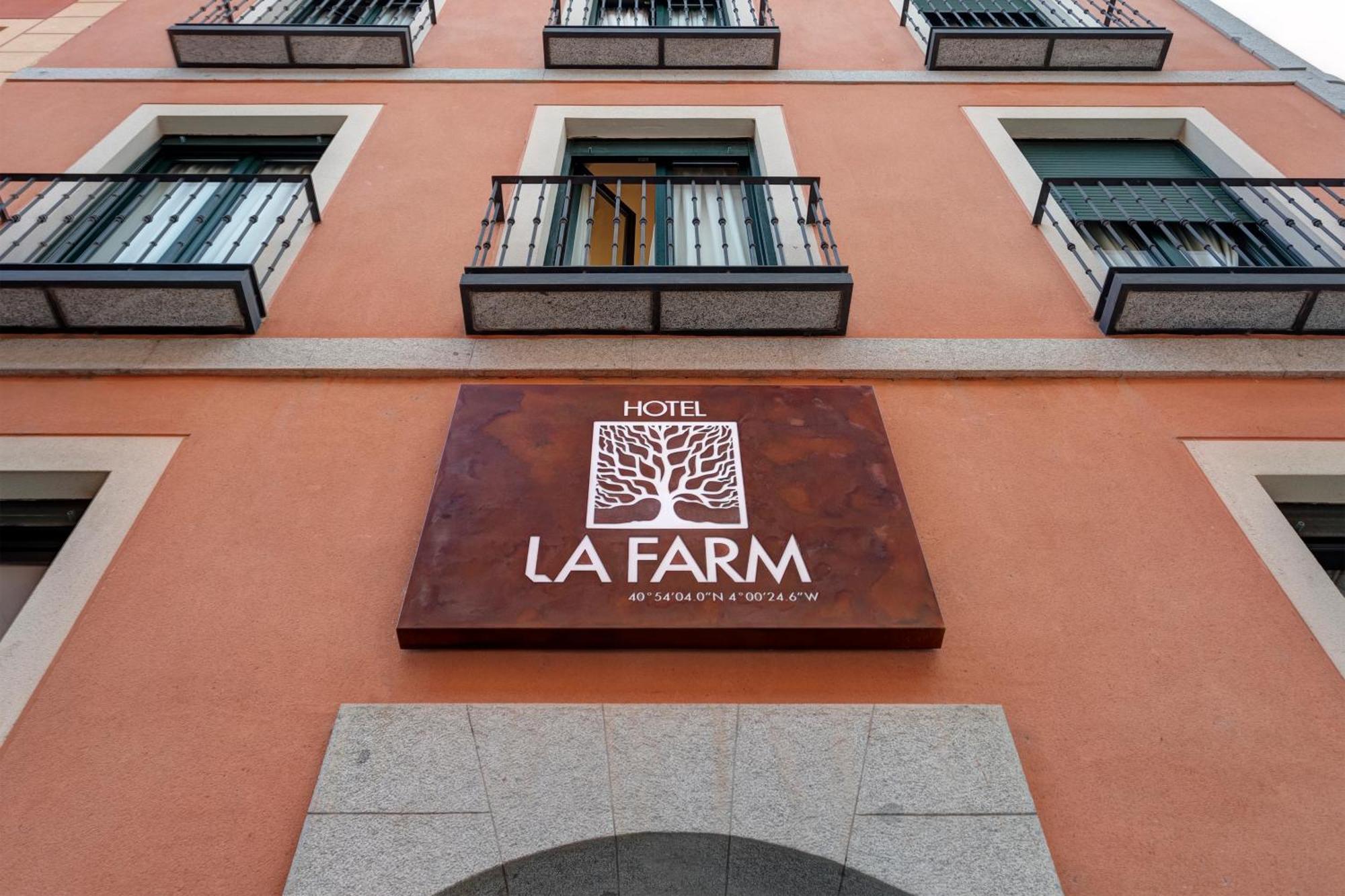 Hotel Hospedium La Farm