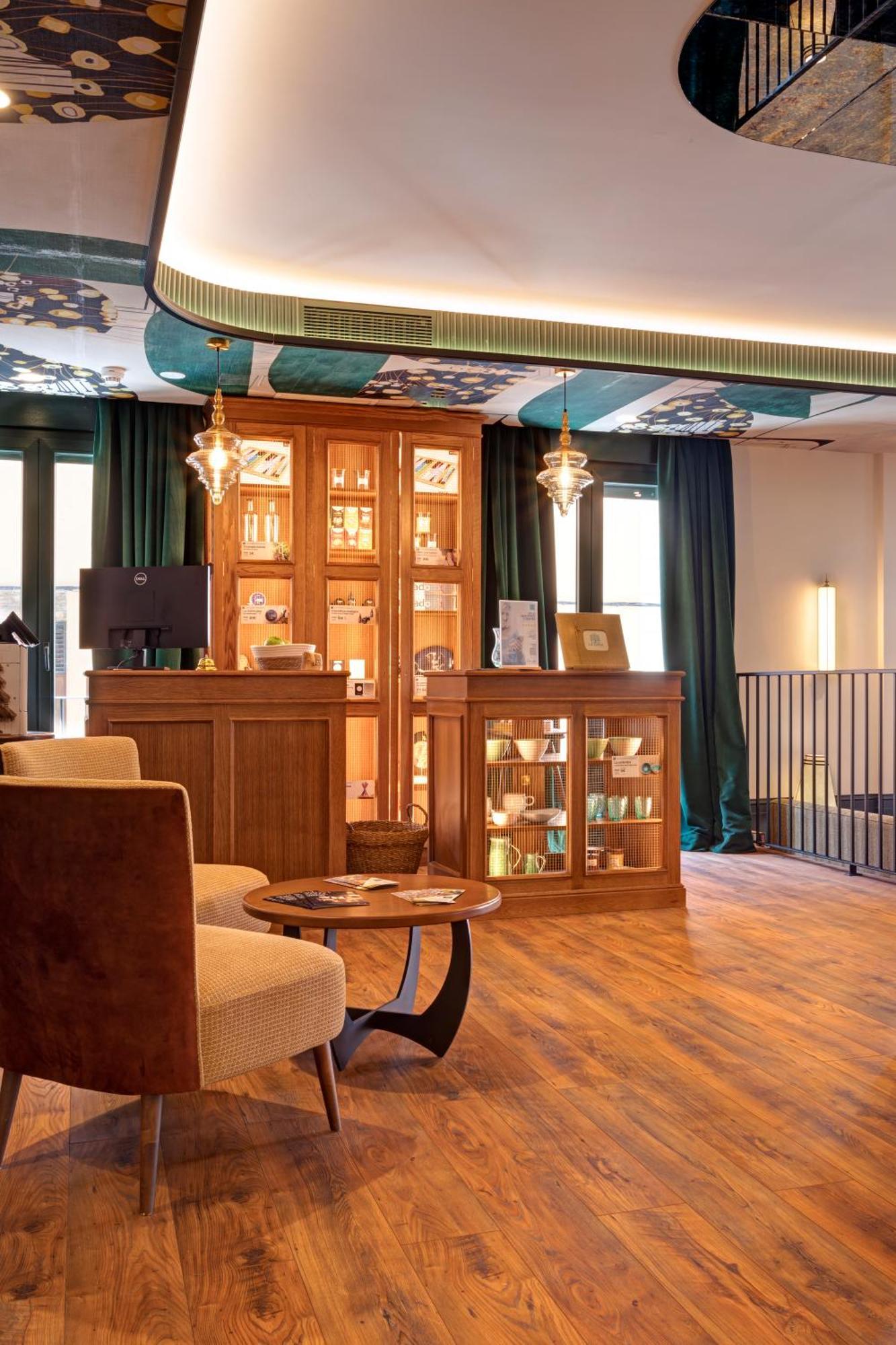 Hotel Hospedium La Farm 2*