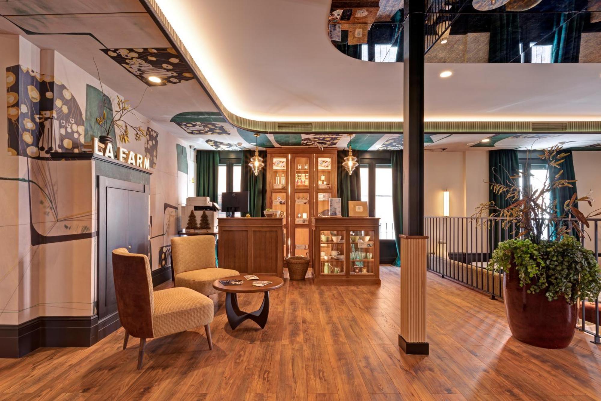 Hospedium La Farm Hotel 2*